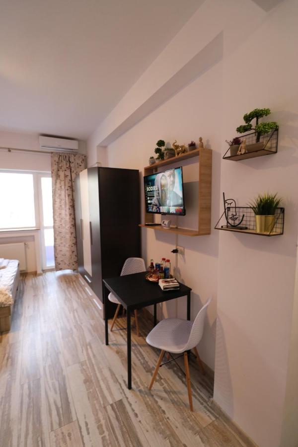 Charming Cozy Studio - Old Town - Free Minibar Διαμέρισμα Βουκουρέστι Εξωτερικό φωτογραφία