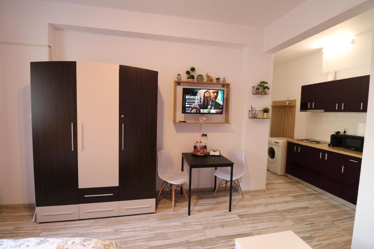 Charming Cozy Studio - Old Town - Free Minibar Διαμέρισμα Βουκουρέστι Εξωτερικό φωτογραφία